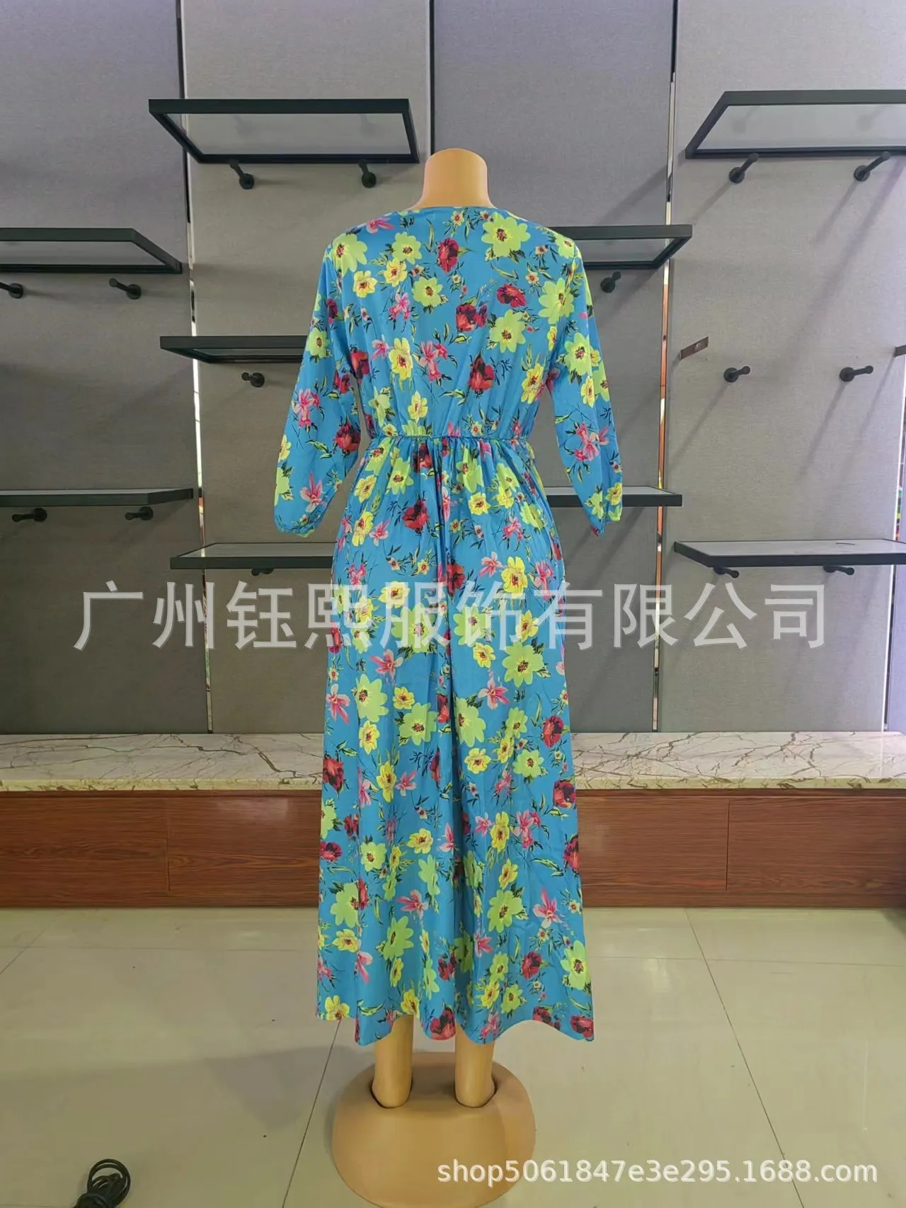 Chic Floral French-style Maxi Dress