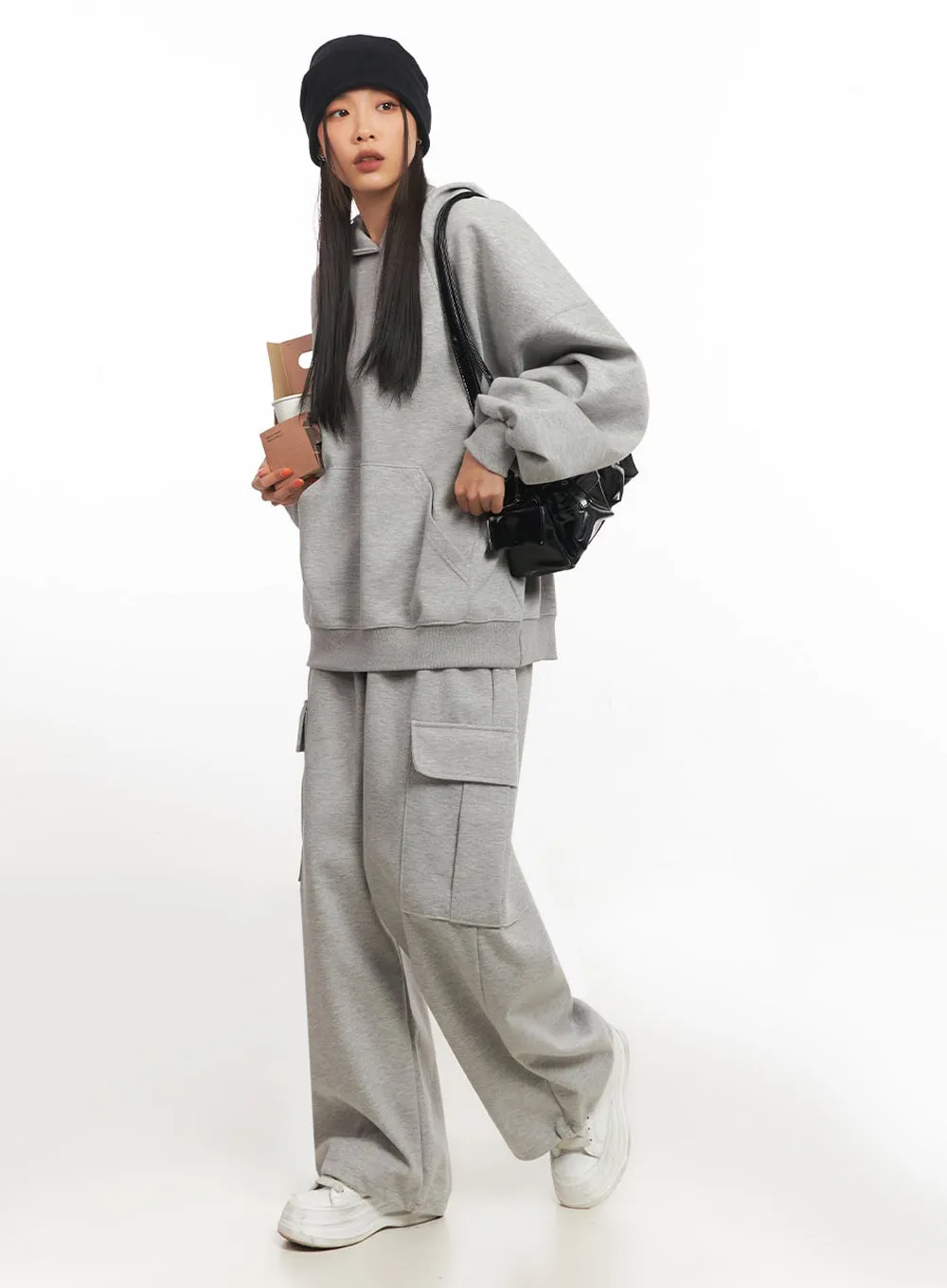 Comfy Cargo Wide-Fit Sweatpants IA504