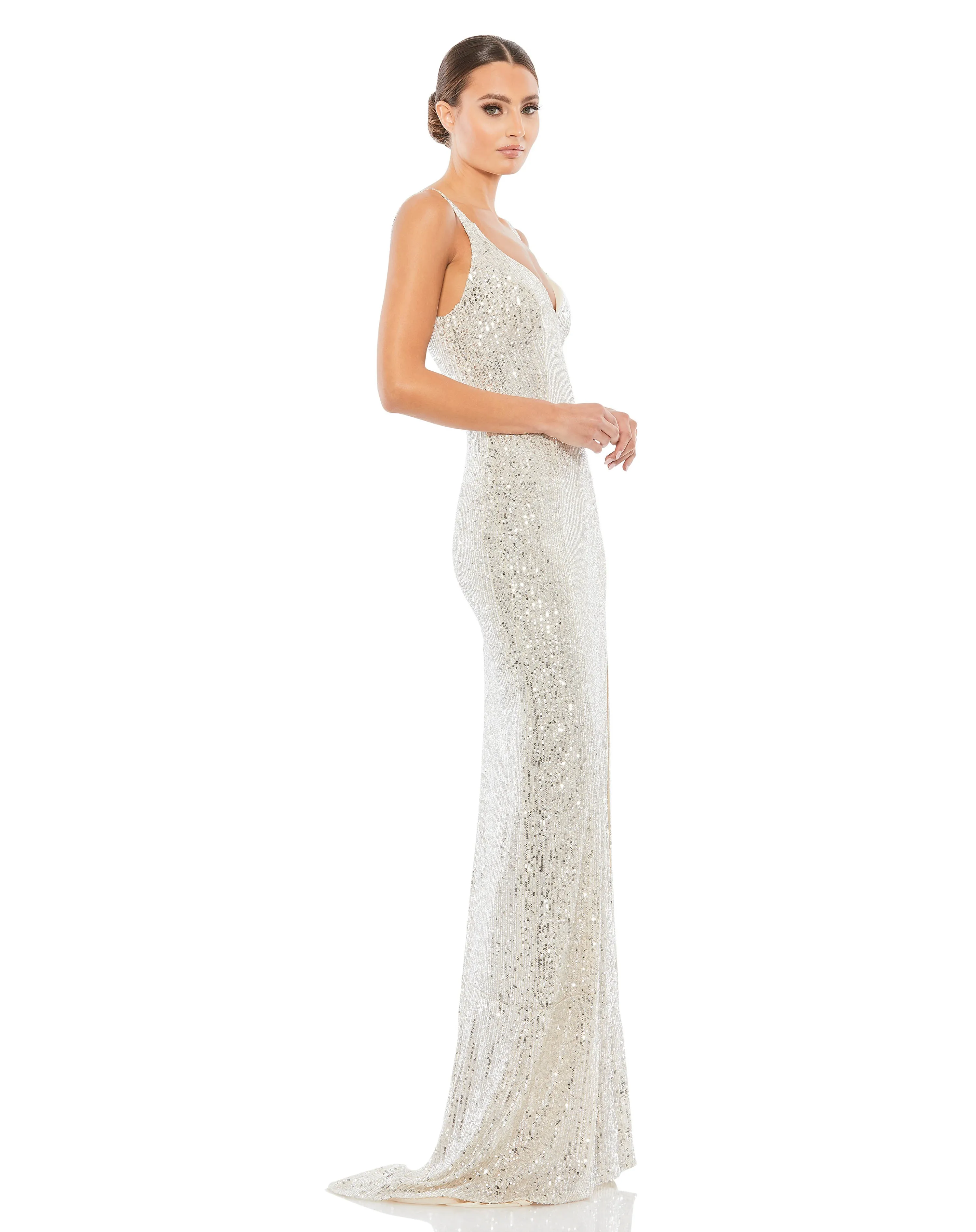 Full sequin scoop back gown - Black