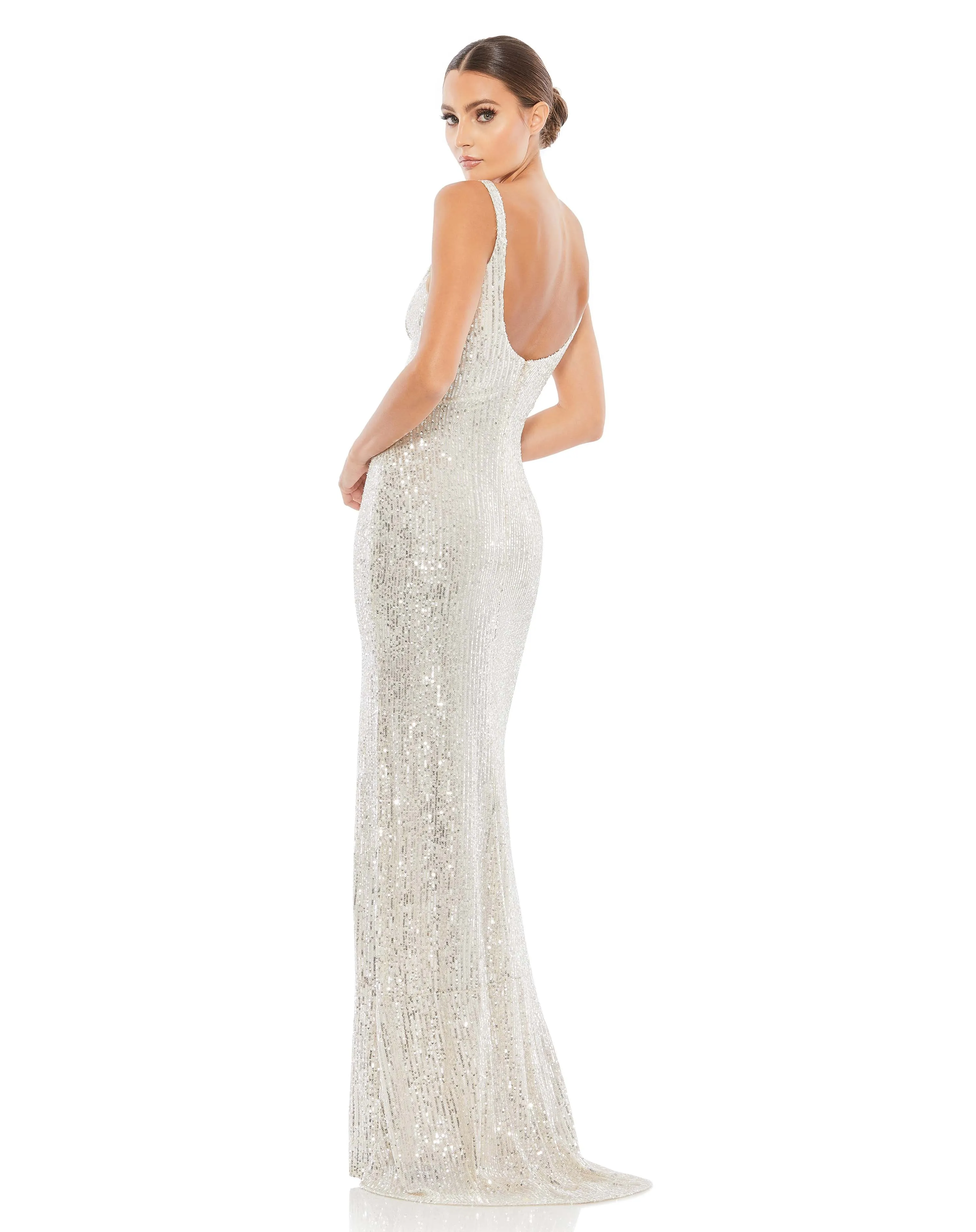 Full sequin scoop back gown - Black