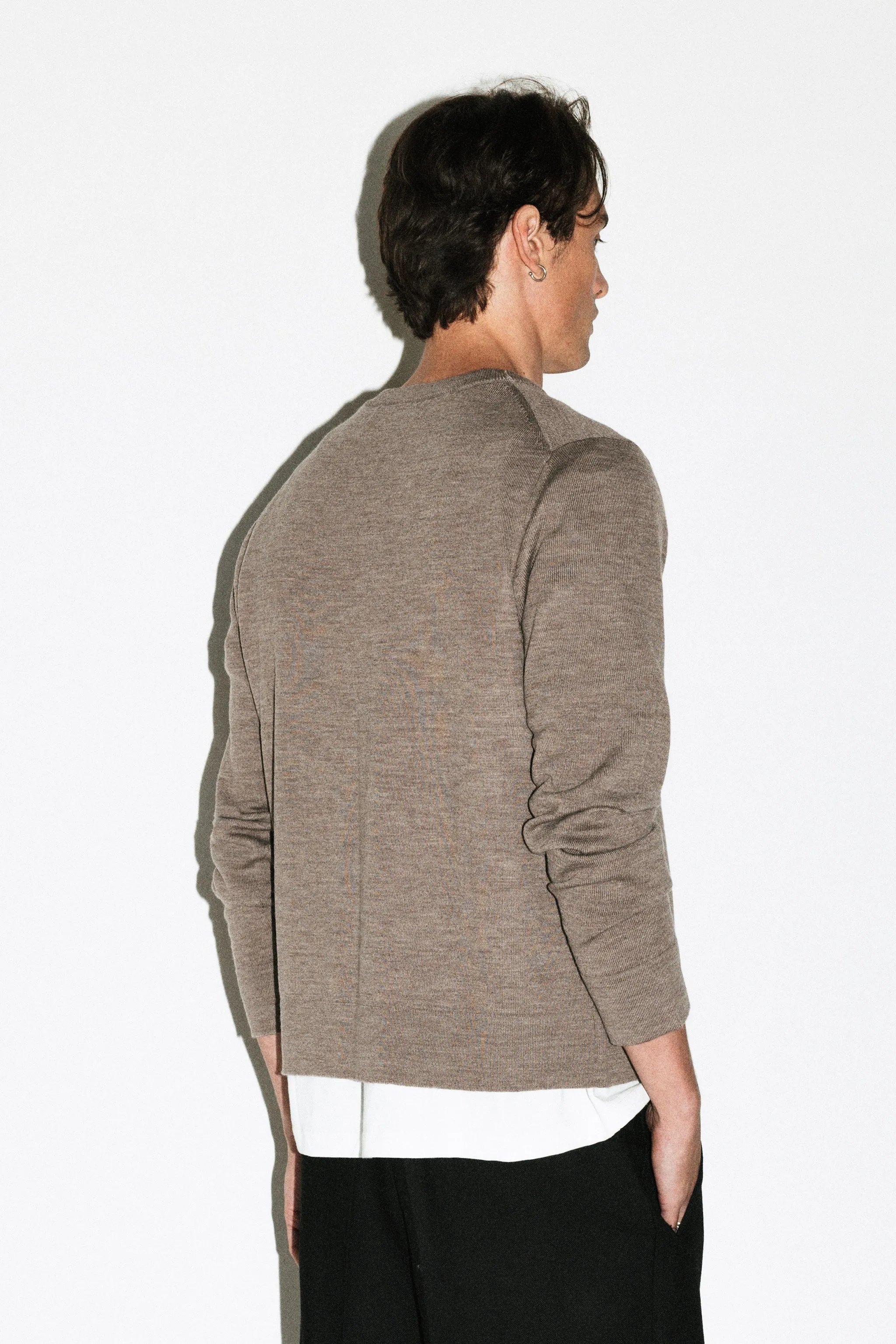 Hauser 90s Fit Crewneck Sweater  |  Oat