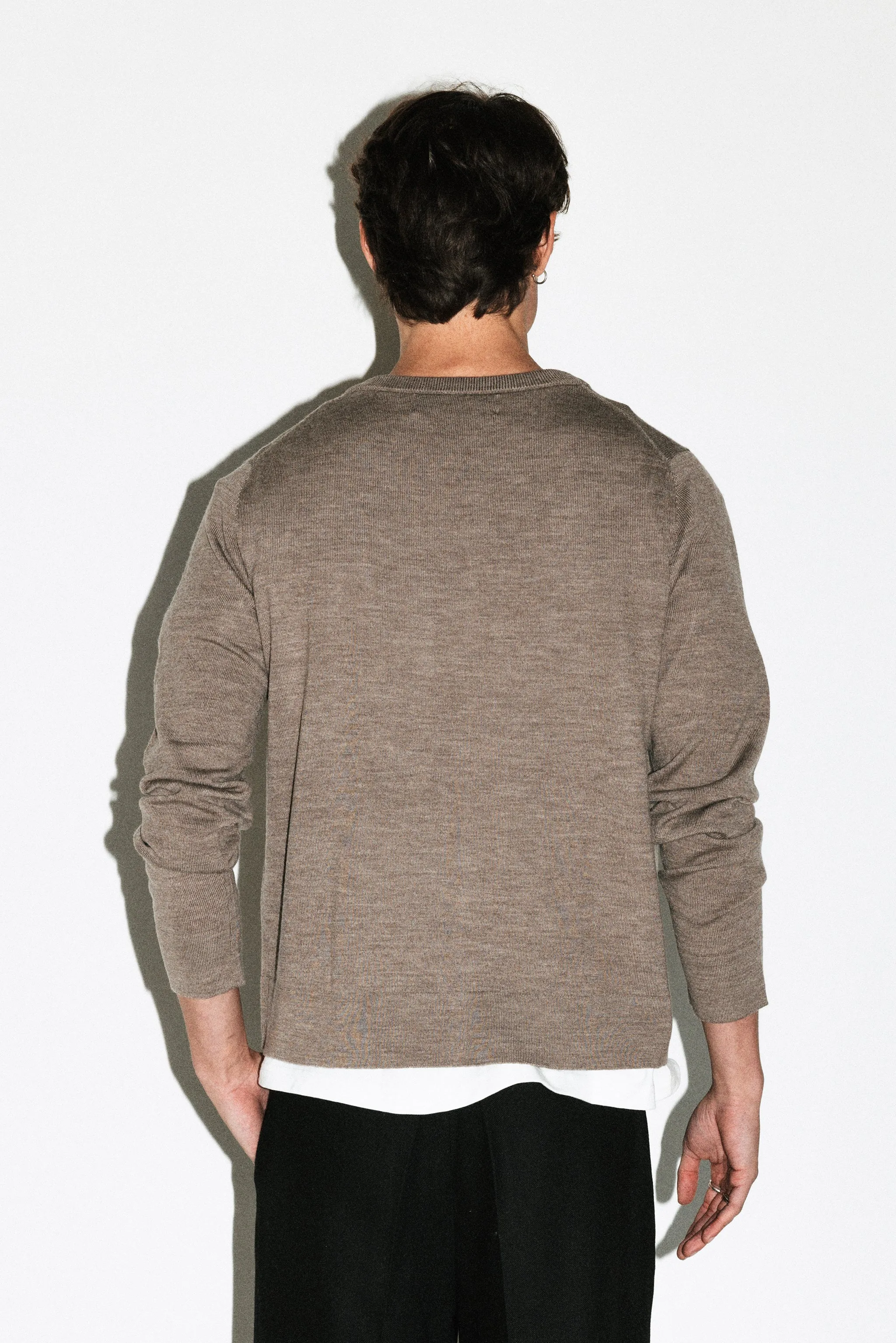 Hauser 90s Fit Crewneck Sweater  |  Oat