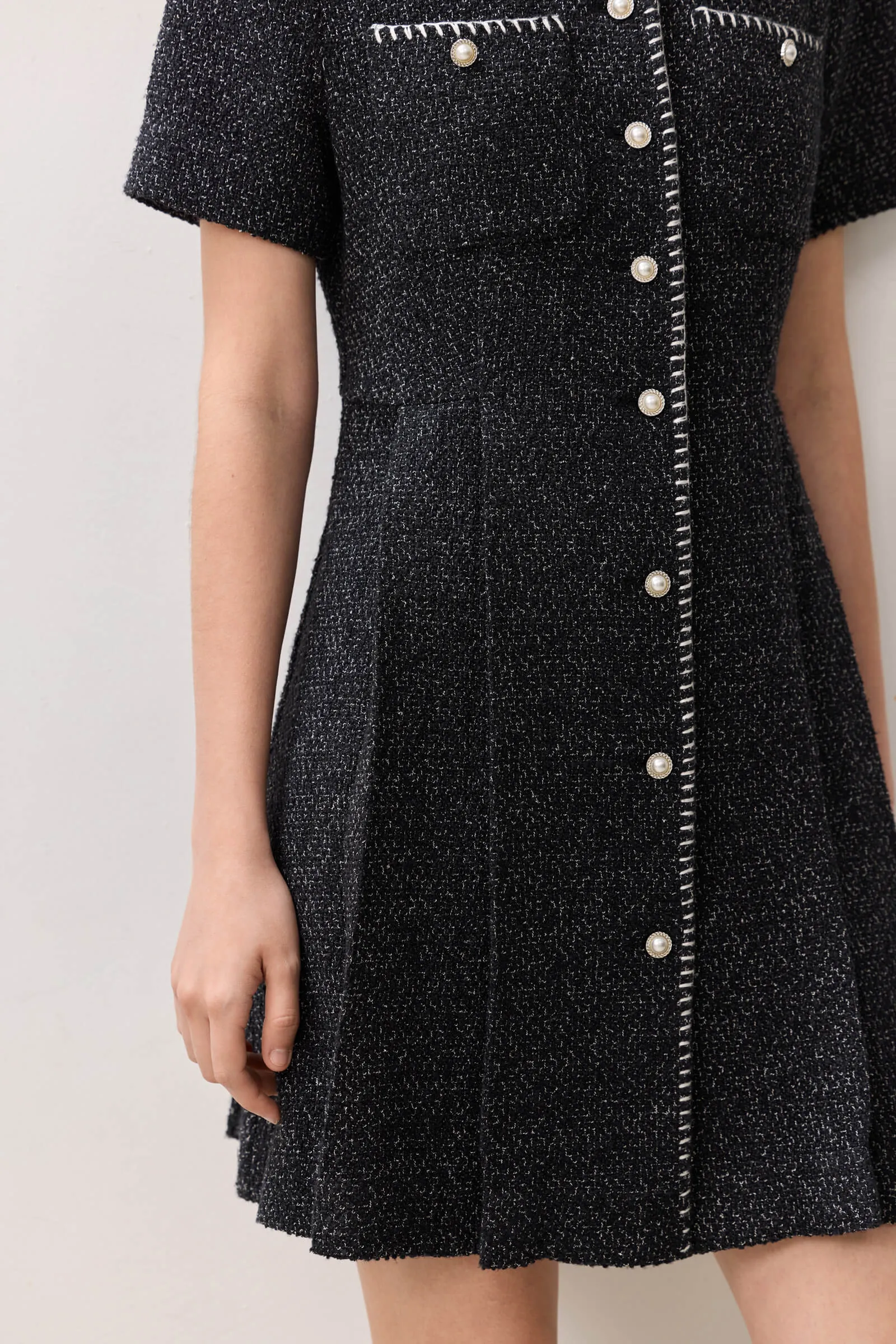 LILY Elegant Textured Midi Dress