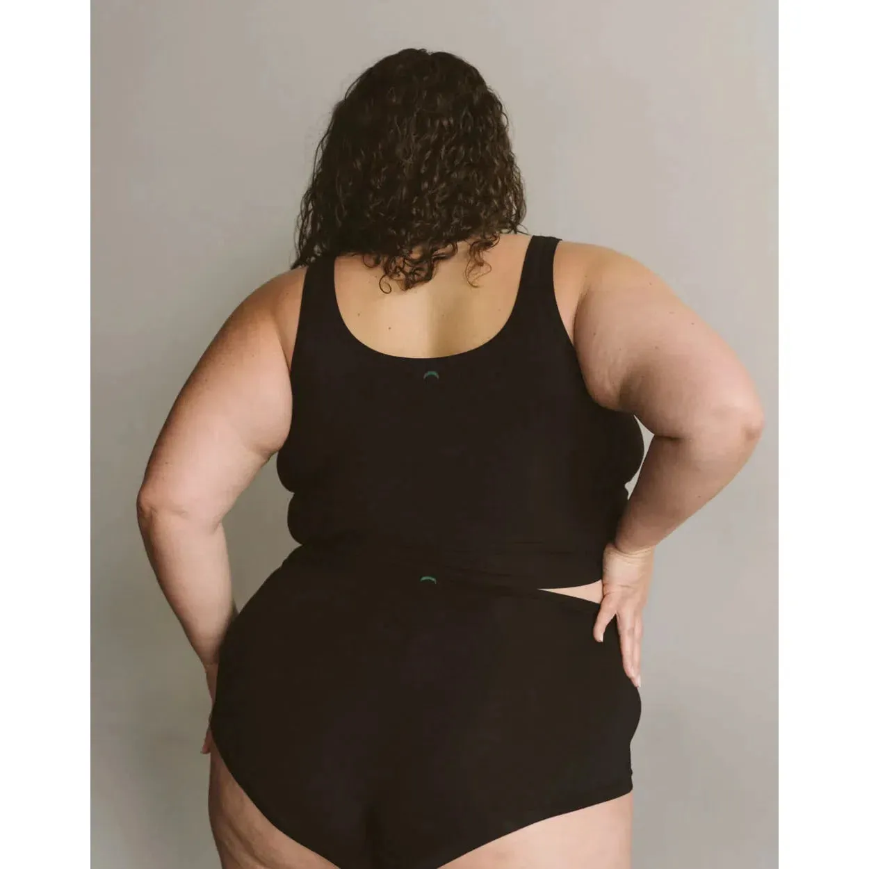 Sporty Crop Tank - Huha