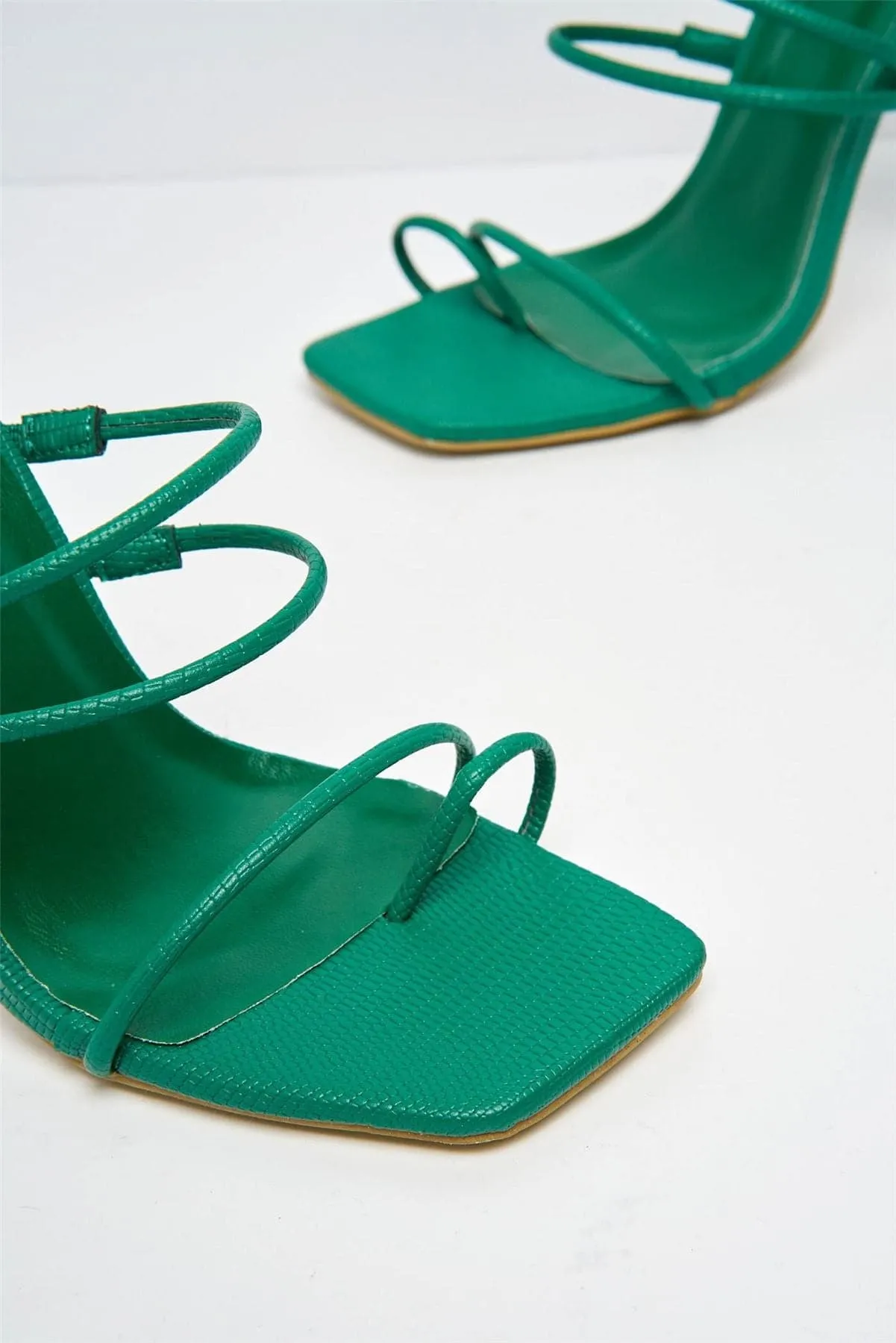 Vigo Strappy Mule in Green Lizard